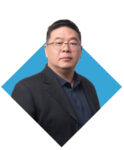 Michael Gu Headshot